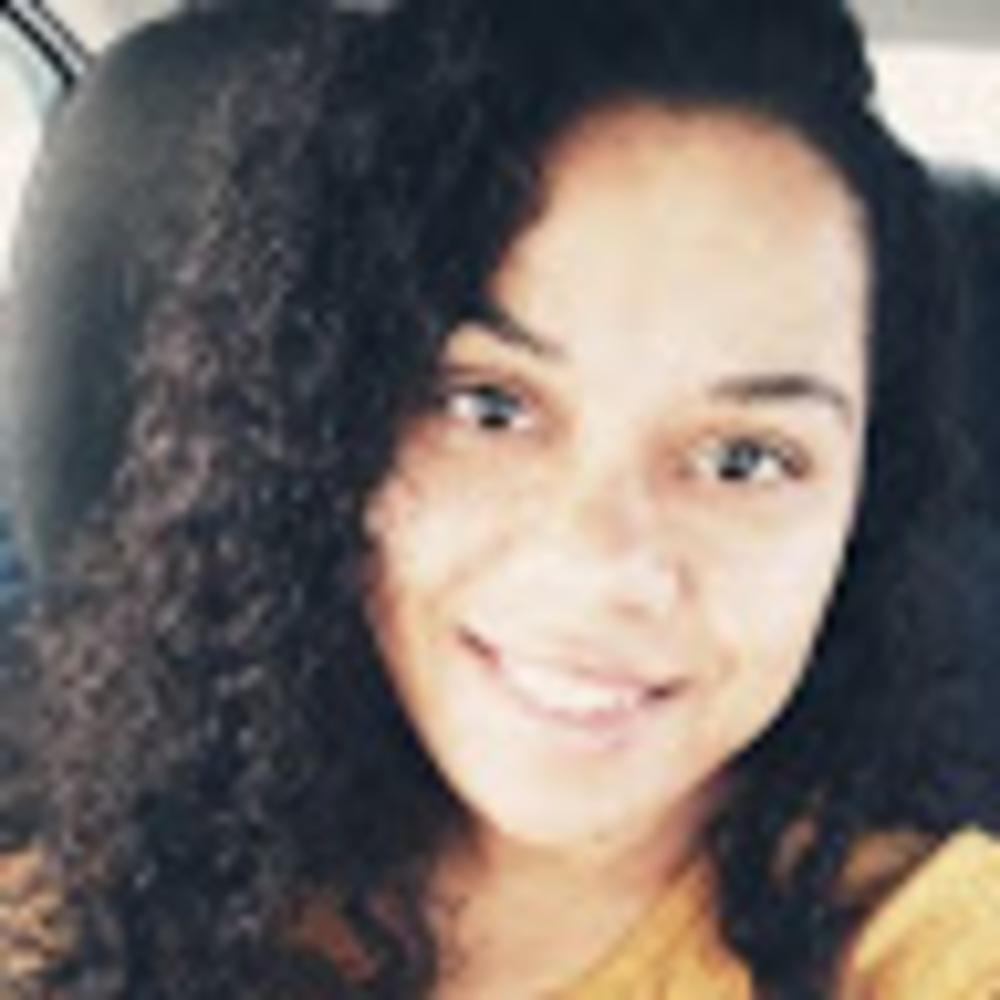 Meet your Posher, Estella